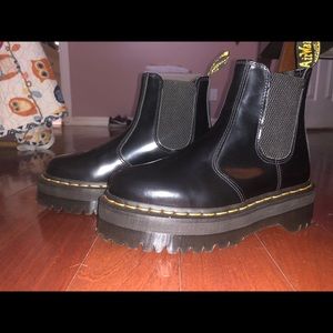 Doc marten Chelsea boot platform